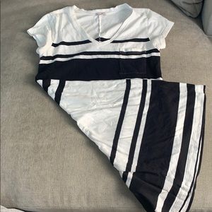 Black and white GAP dress